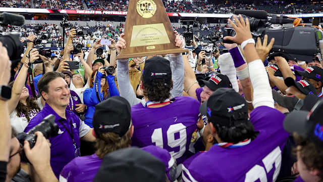 South Oak Cliff vs Port Neches Groves UIL 5A Division 2 Final December 16, 2023 Photo-Tommy Hays21